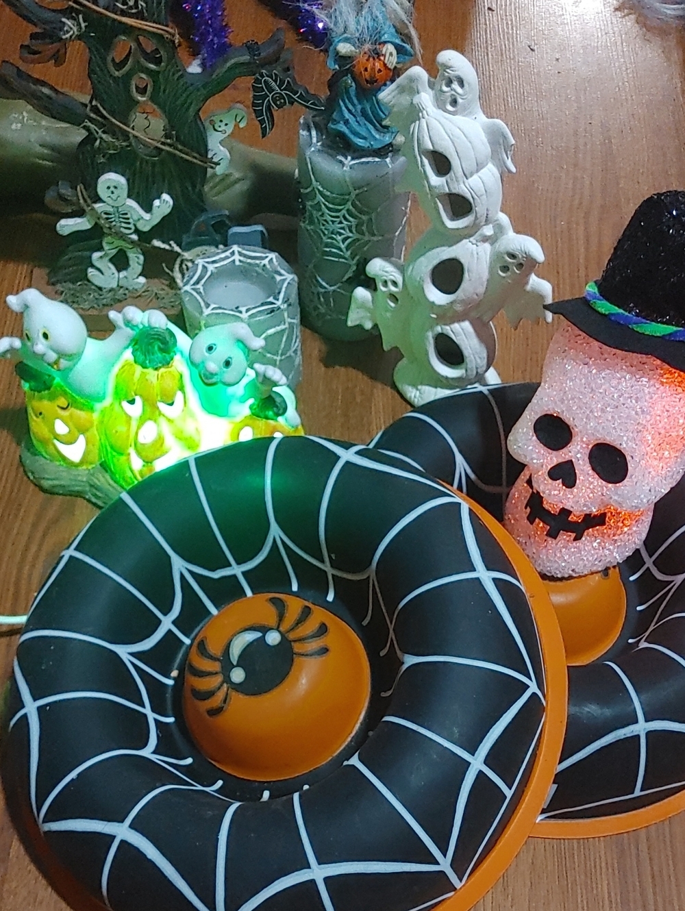 Halloween Decor